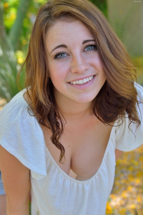 average women art nude photo