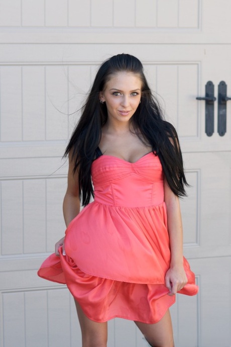 Stephanie Cane free pornstar gallery