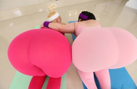 bbw yoga pants perfect images