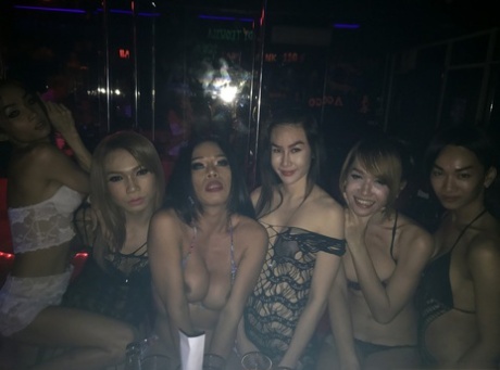 ladyboy-bikini perfekt erotiskt galleri