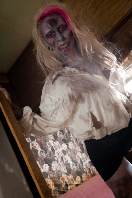 milf cosplay beautiful photos