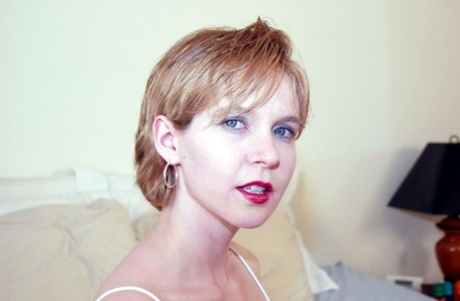 Dee Dee Derian xxx star gallery
