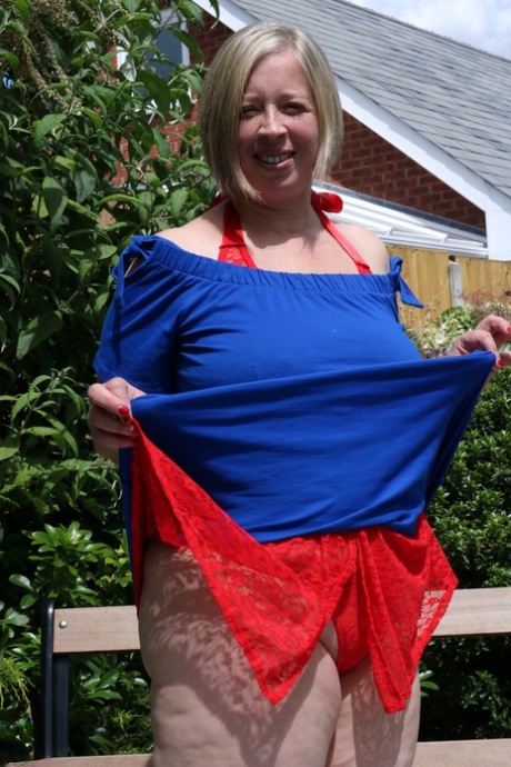bbw upskirt exclusive image