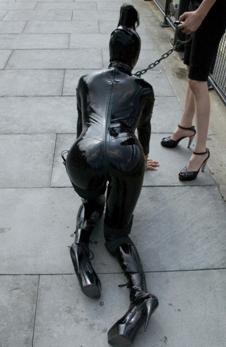 látex bdsm lindo grátis galeria