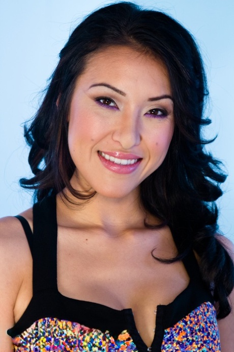 asiatisches Gesicht akt galerie