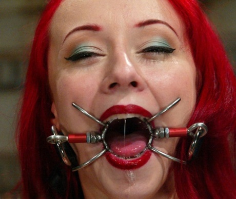 Sabrina Sparx adult model pictures