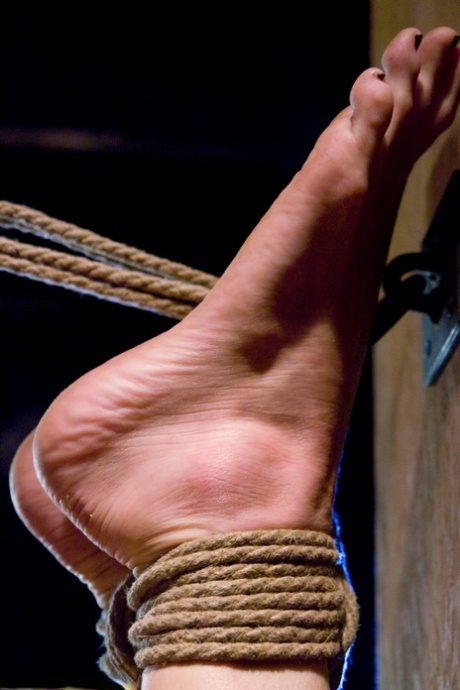 pies bdsm xxx hd imagen