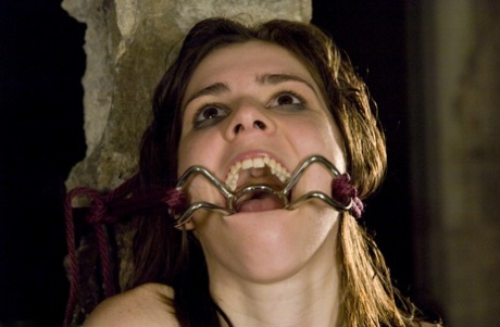 Isobel Wren model porn picture