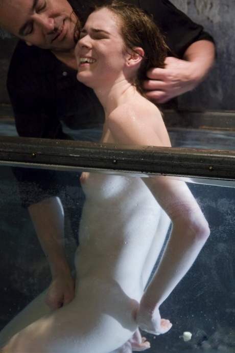 Isobel Wren star hot galleries