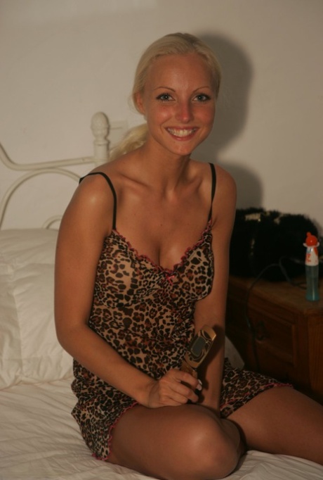milf amatoriale piuttosto sexy foto