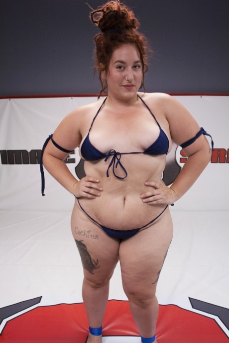 Lux Lives model nice photos