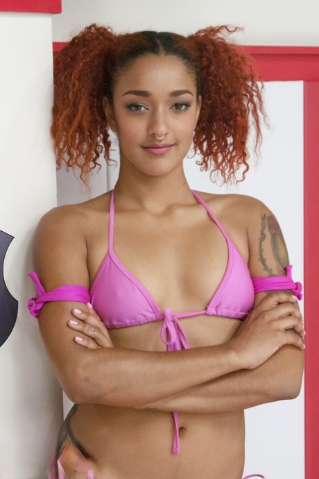 redhead ebony pretty galleries