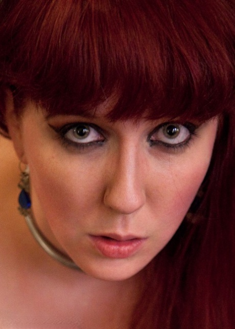 Krysta Kaos sex model pic