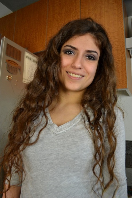 lockige Brünette heiße sexy bild