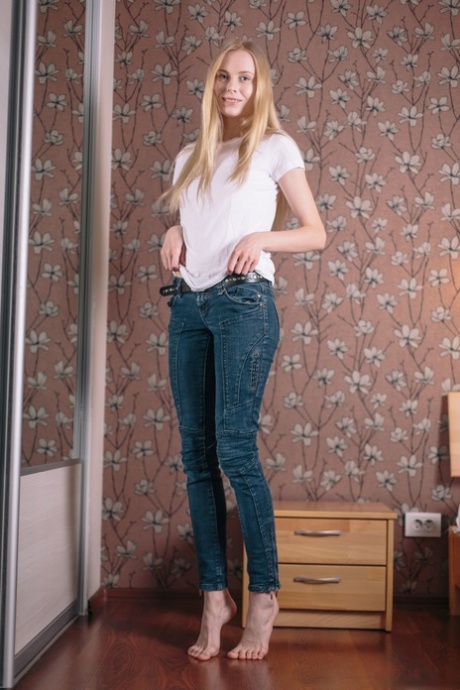 tall lesbian pornos photos