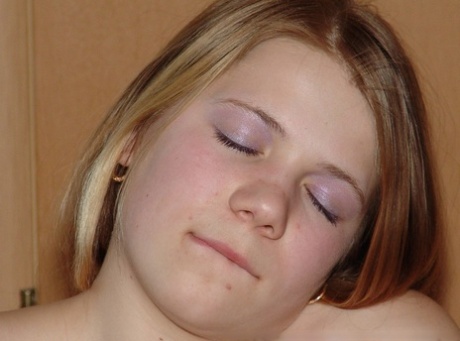 chubby white girl pretty galleries