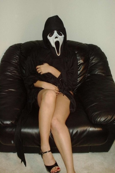halloween free xxx archive