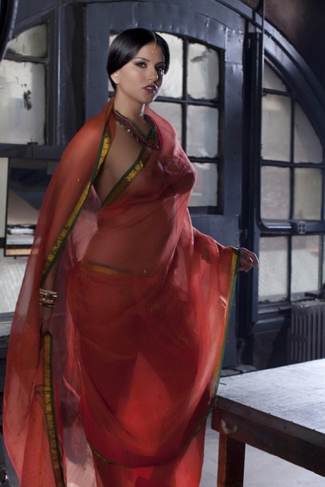 indian big tits naked images