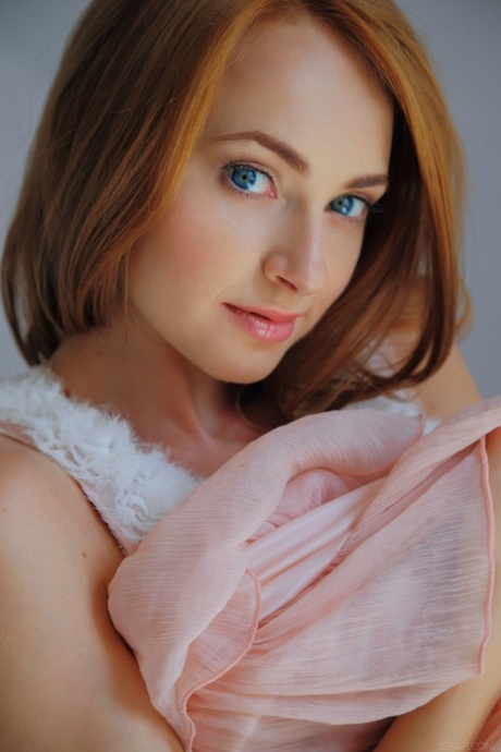 Zhanna Lenai model porn pics