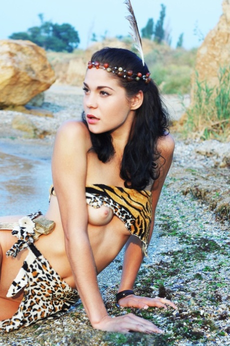 Callista Bee erotic star image