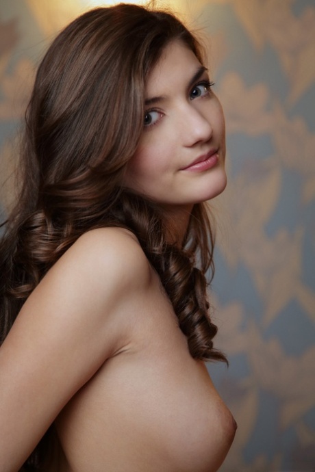 Ryanel A free actress photo