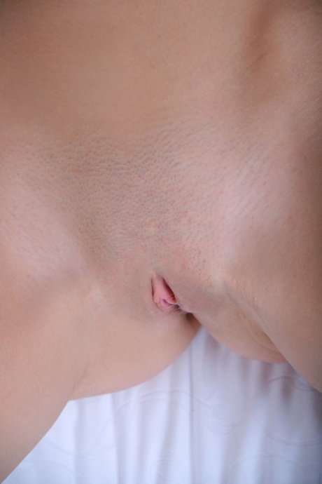 Izabelle A Sandy erotic model gallery