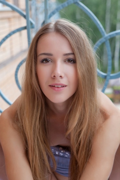 Lina Diamond model beautiful gallery