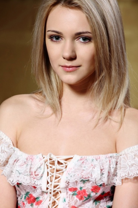Niki Mey pornstar pretty photos