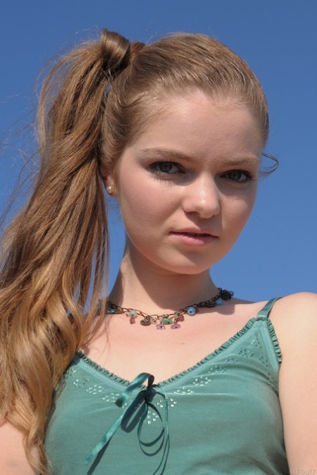 Bridgit A Ossia model nice pic
