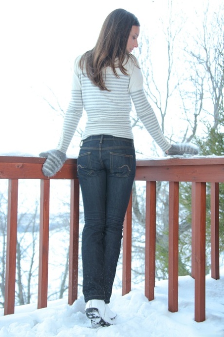 Izabelle A Sandy adult star pic