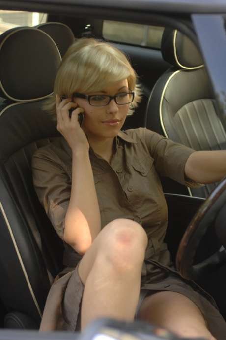 blonde glasses beautiful nude gallery