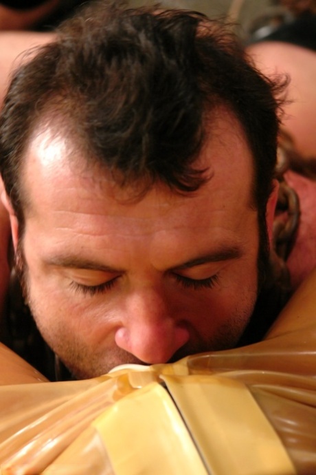 látex sexo perfecto imágenes