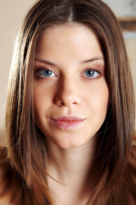 blek brunette fin pornografi galleri