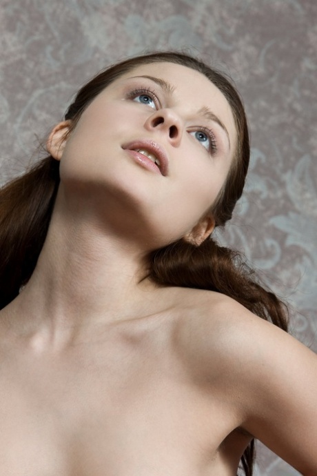Vika Nymph pretty pornstar photo
