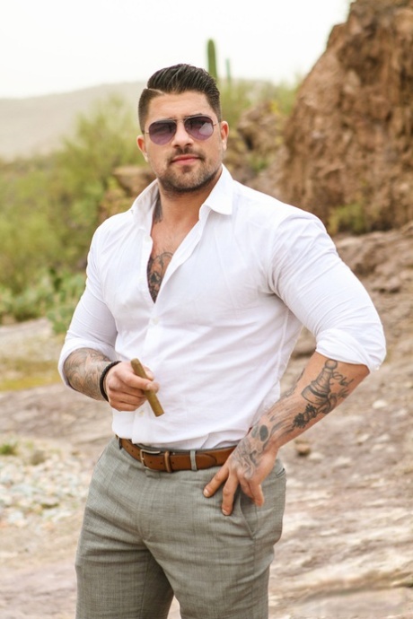 Ryan Bones star xxx galleries