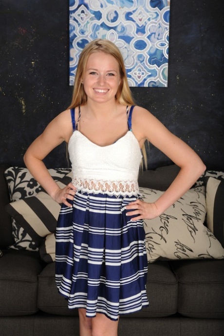 Scarlett Sage model beautiful gallery