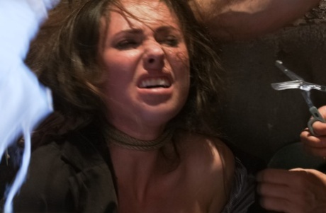 amatérský gangbang pornografický xxx obrázek