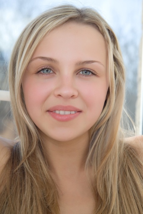 červená rtěnka nahá xxx galerie
