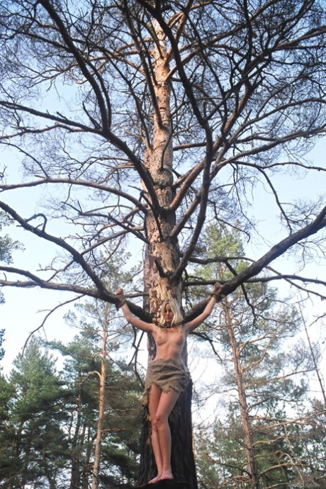 outdoor bdsm sexy nudes galleries