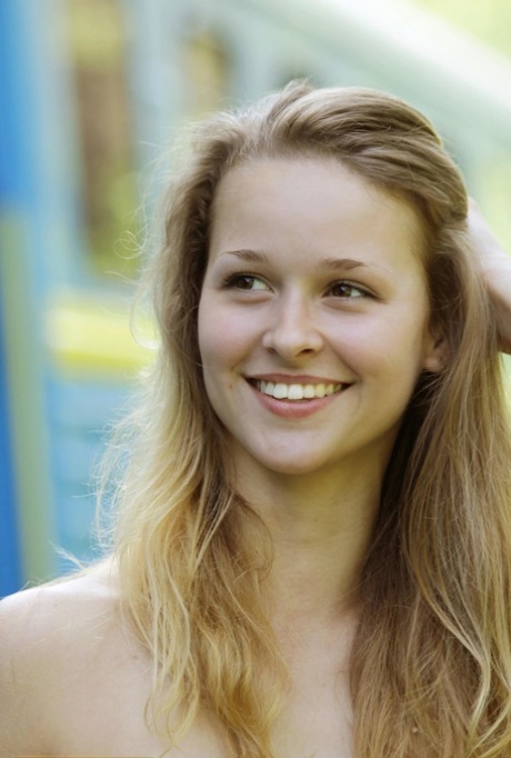 cute face free sexy pics