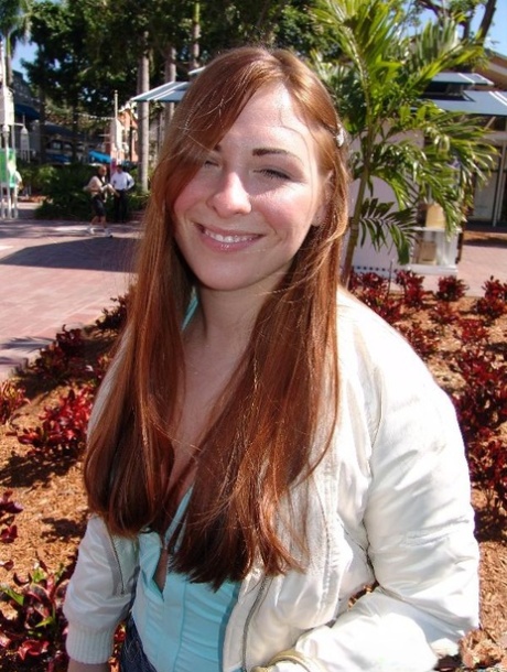 redhead outdoor sexy nudes image