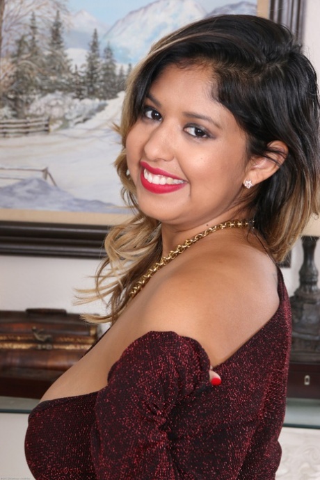 mature latina beautiful xxx archive