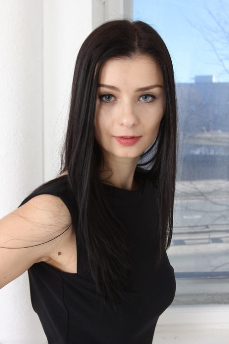 Helena Black hd star picture