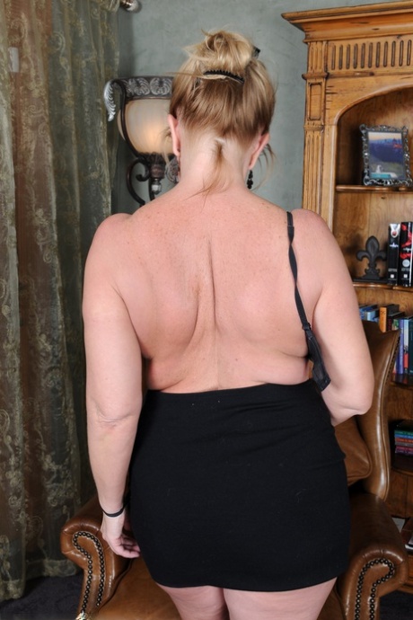 Summer Sands model adult img