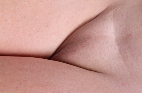 chubby shaved exclusive pic