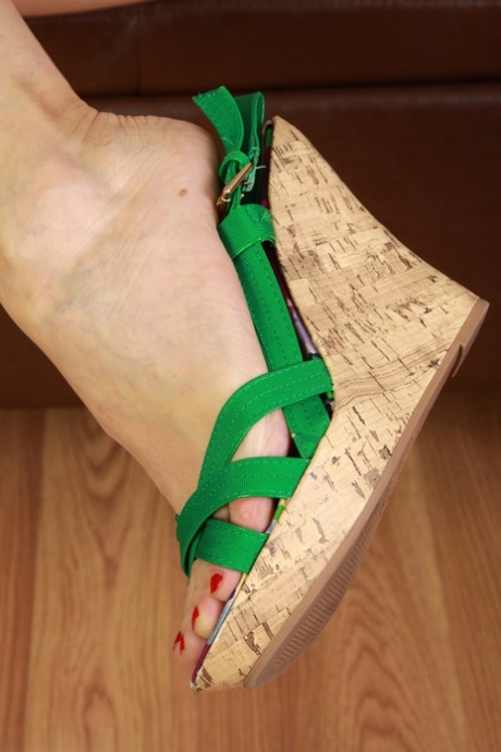 high heels feet hot sex picture