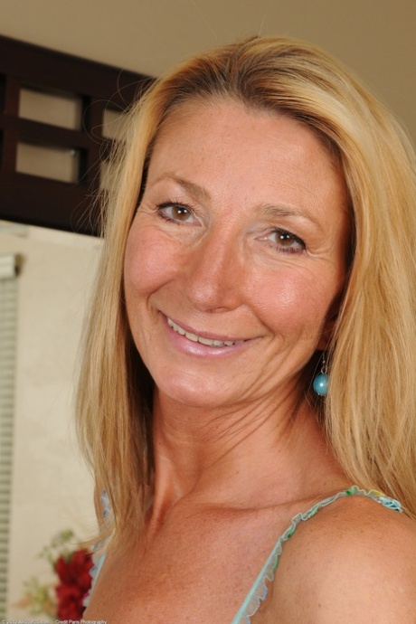 granny milf free sex images