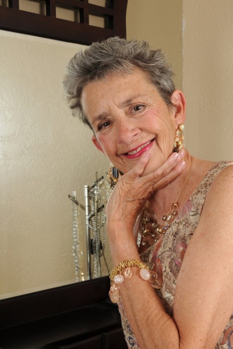 granny dress nice photos
