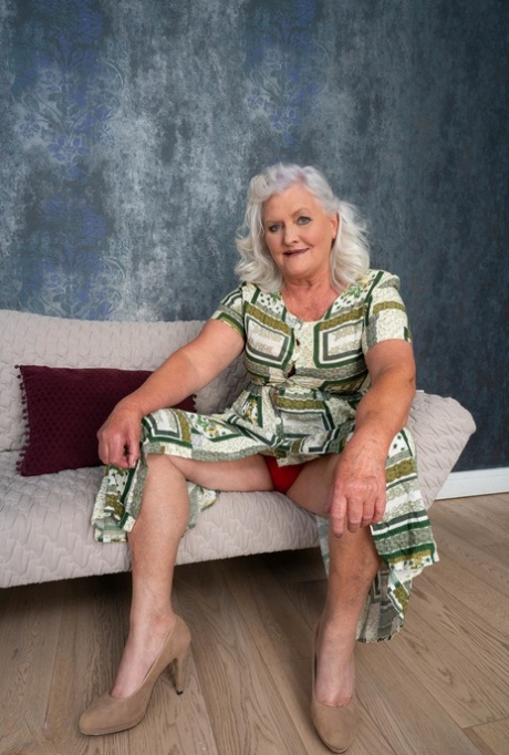 granny dress nudes pics