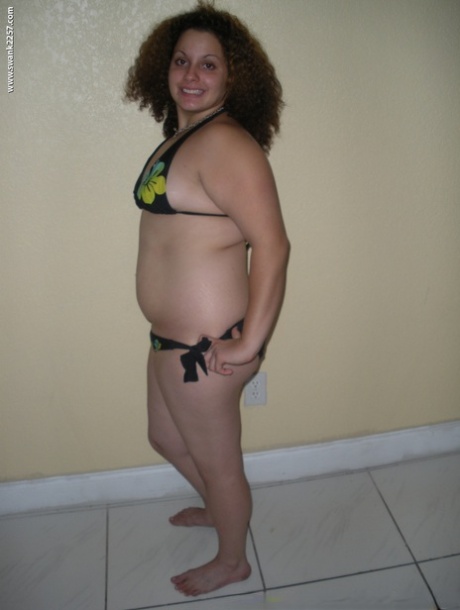 mollige bikini exclusieve porno archief